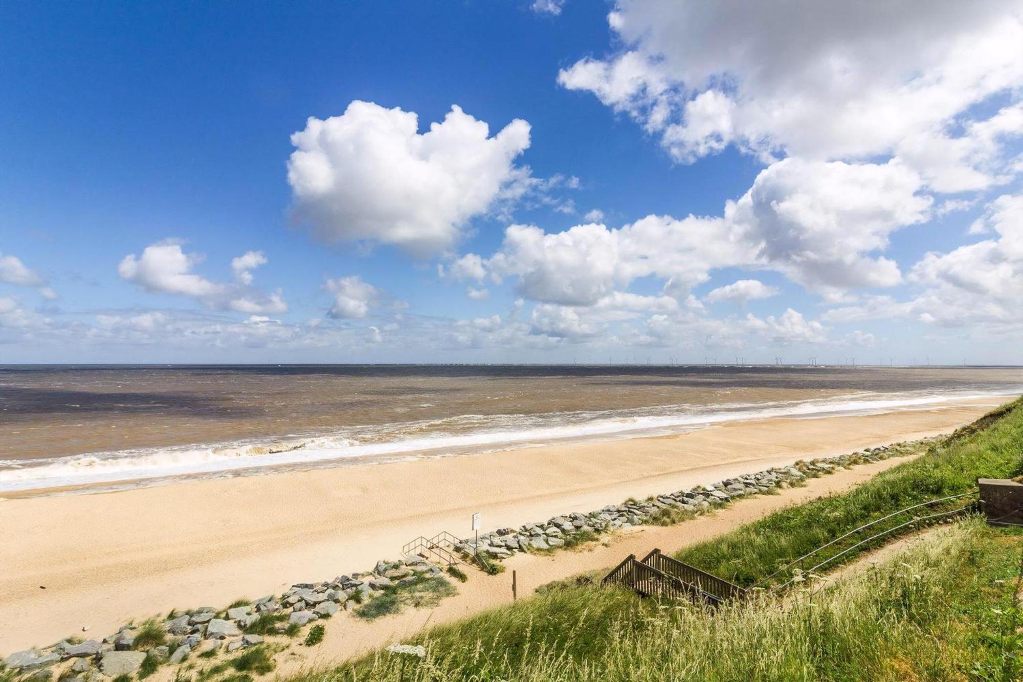 Lovely 8 Berth Caravan Nearby Scratby Beach In Norfolk Ref 50021F Great Yarmouth Exteriör bild