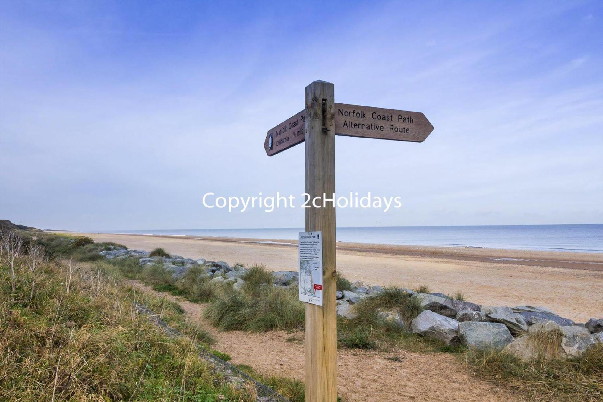 Lovely 8 Berth Caravan Nearby Scratby Beach In Norfolk Ref 50021F Great Yarmouth Exteriör bild