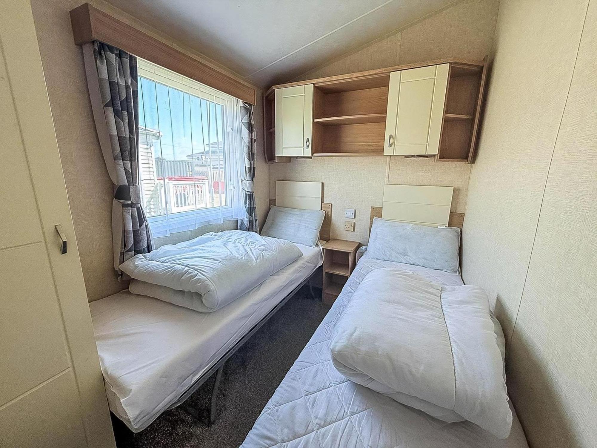 Lovely 8 Berth Caravan Nearby Scratby Beach In Norfolk Ref 50021F Great Yarmouth Exteriör bild